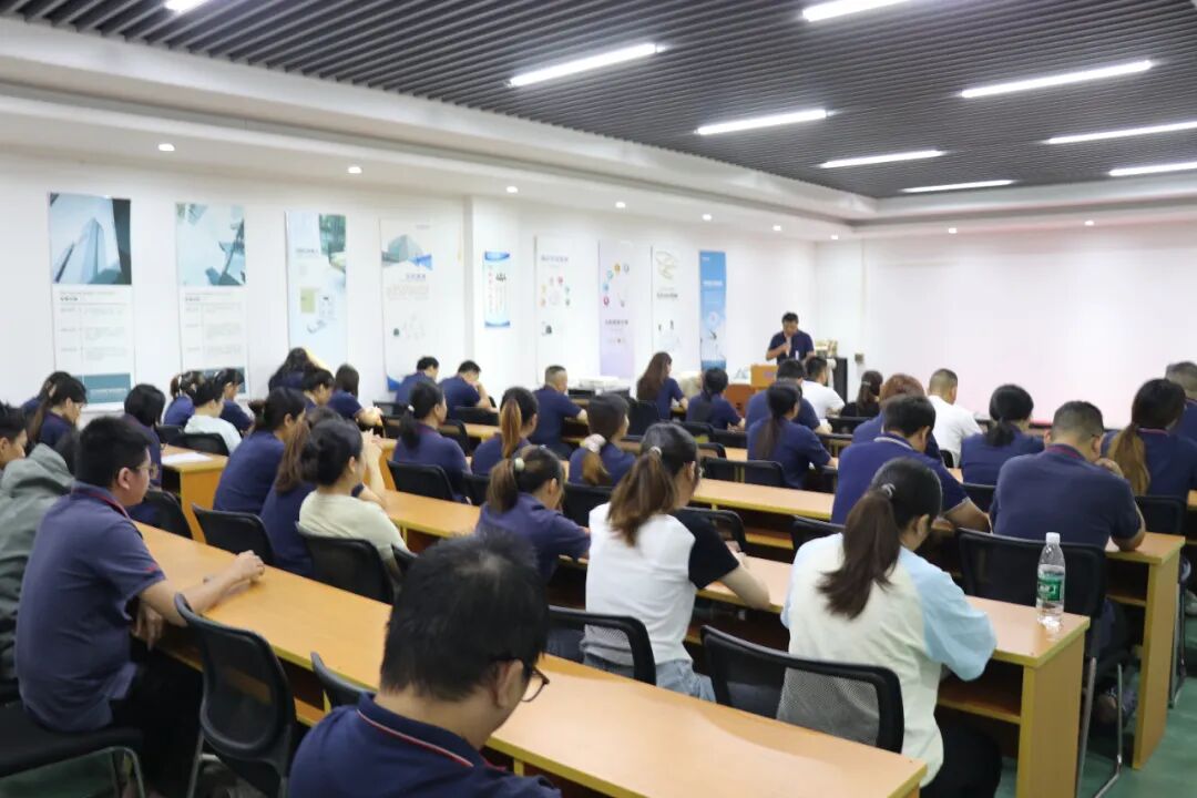 汉的电气10月月度会议